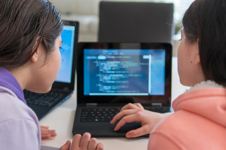 Computer IT digital marketing
