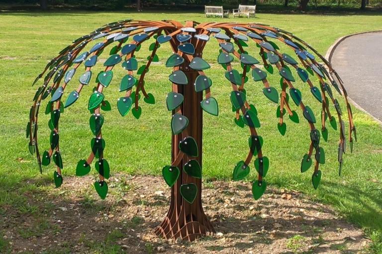 Mulberry tree leaves memorial 