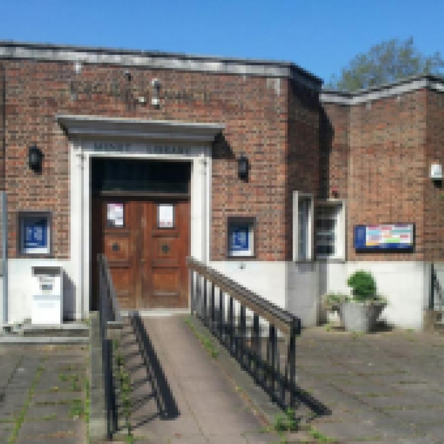 Exterior photo of Minet library