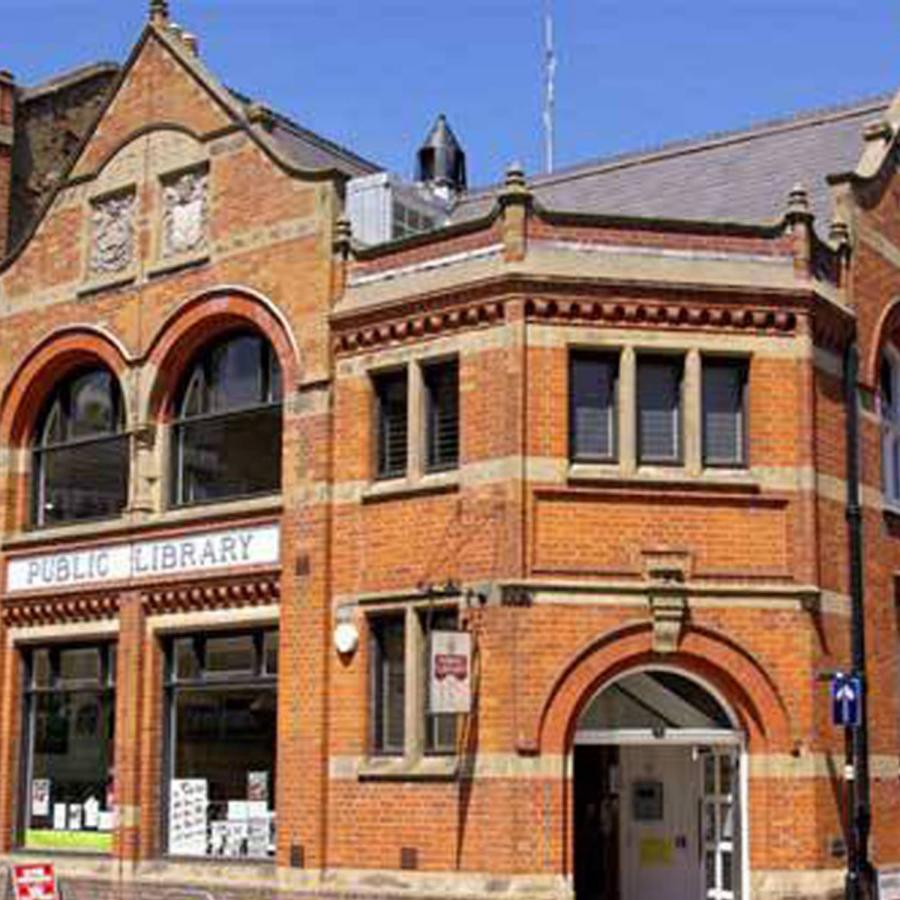 A pic of Upper Norwood Library