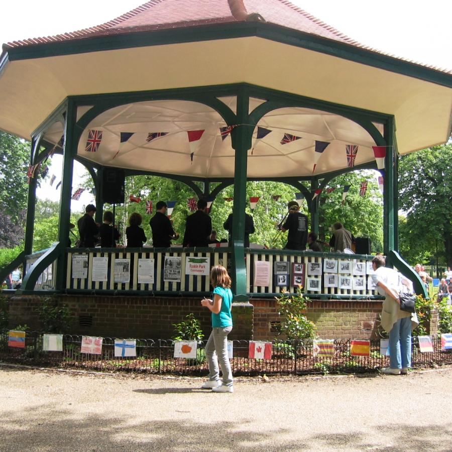 Bandstand in Ruskin Park