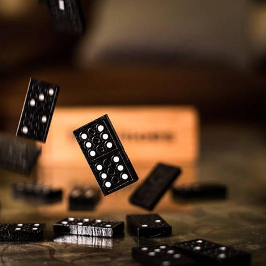 a snapshot of dominoes