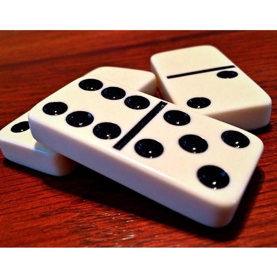 Domino board game