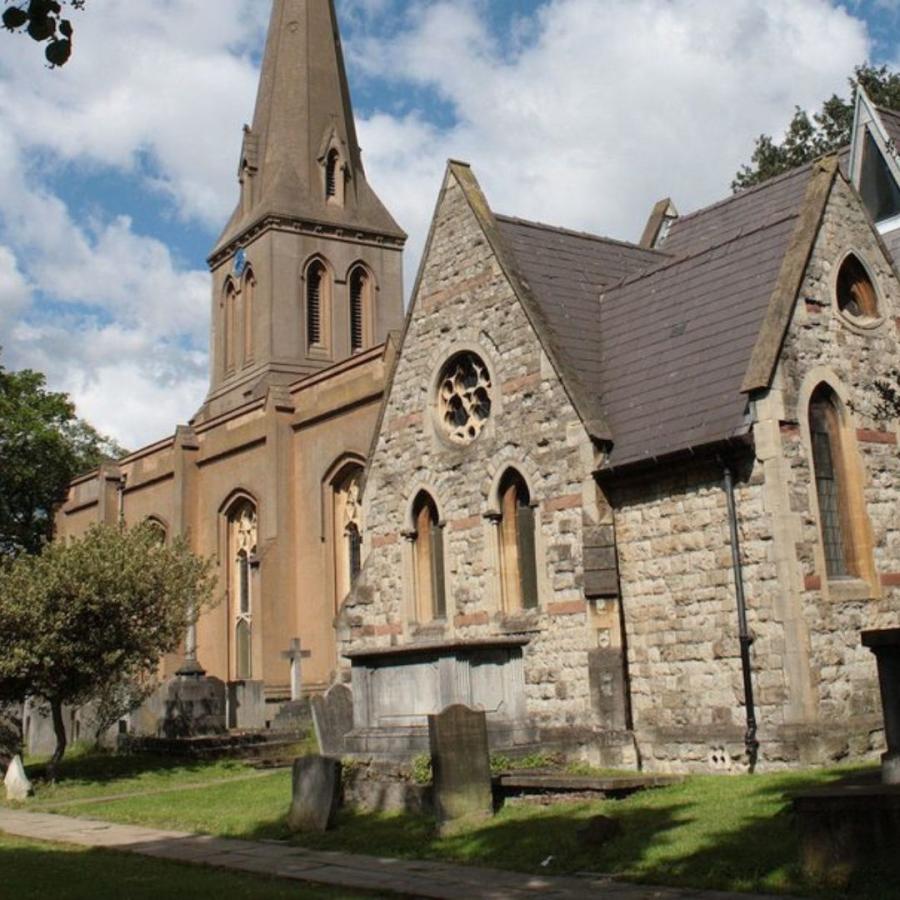 St Leonards church streatham