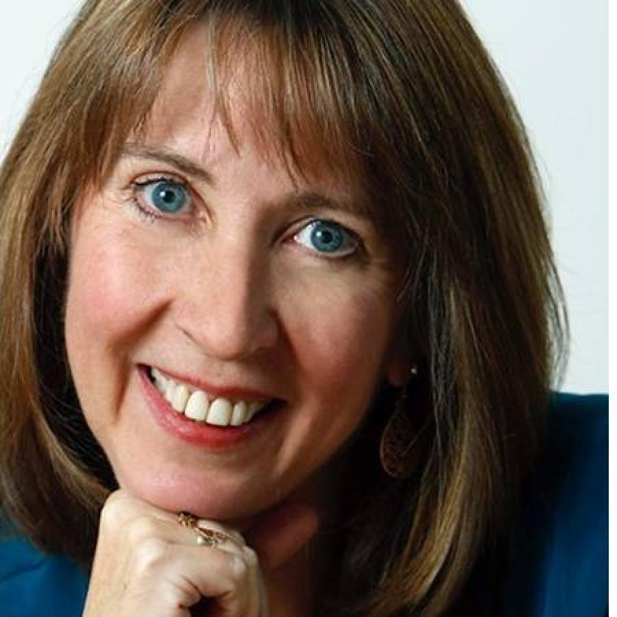 Mo O'Hara posing for the camera